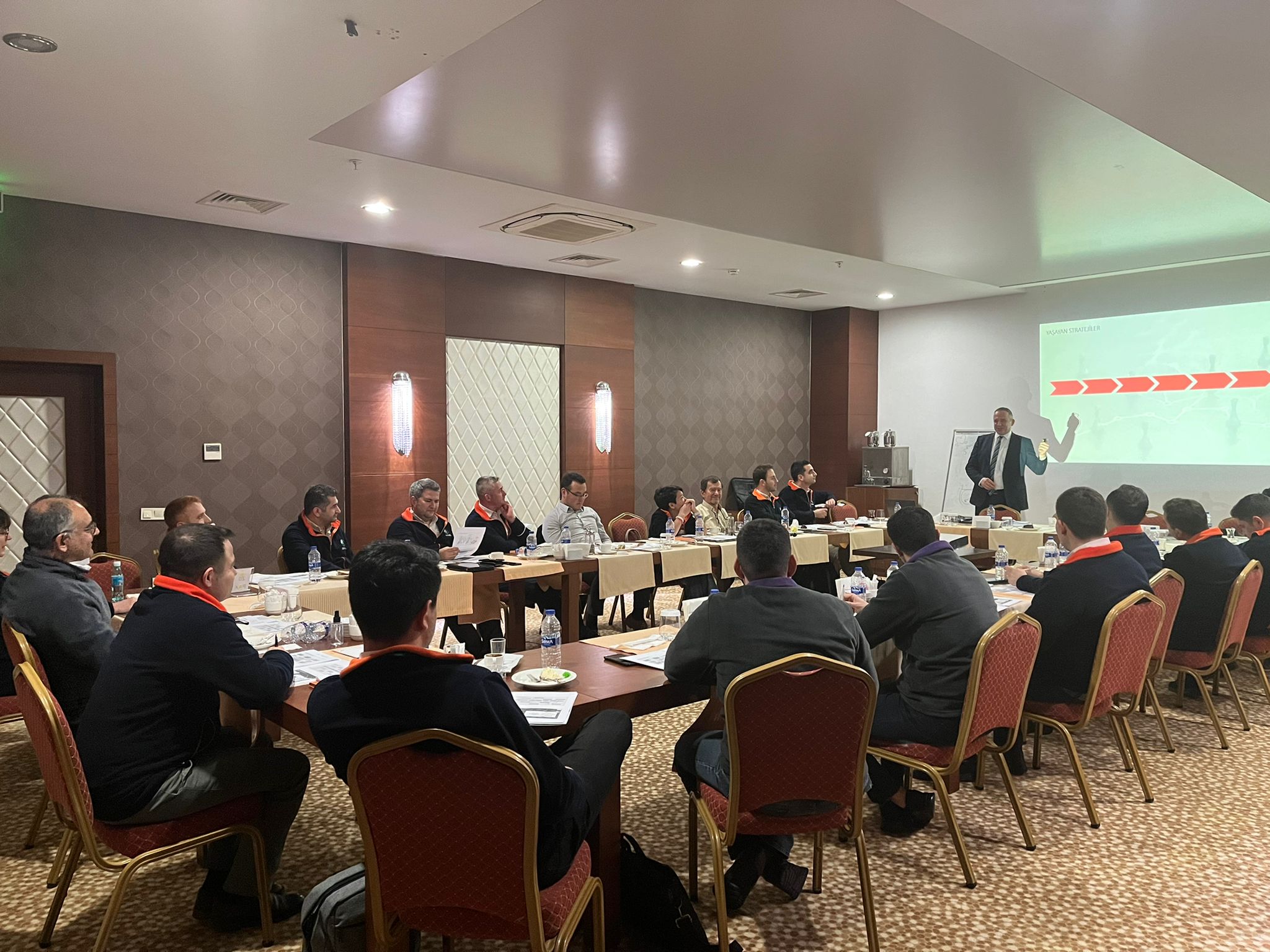Satış Teknikleri ve İkna Eğitim Programı